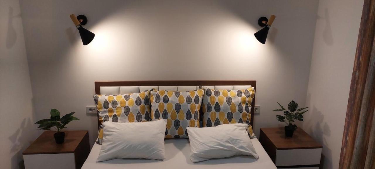 Long Beach Apartment Ulcinj Ngoại thất bức ảnh
