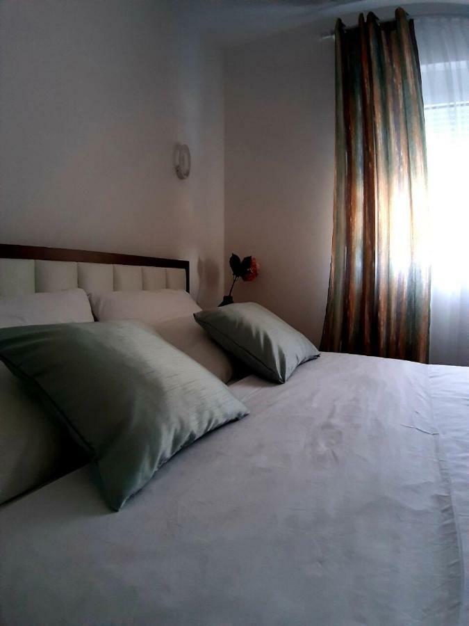Long Beach Apartment Ulcinj Ngoại thất bức ảnh