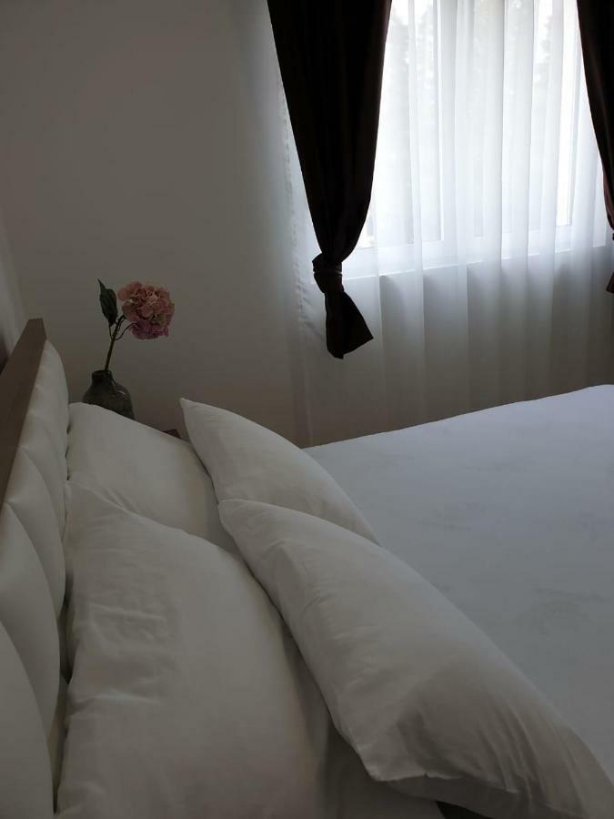 Long Beach Apartment Ulcinj Ngoại thất bức ảnh